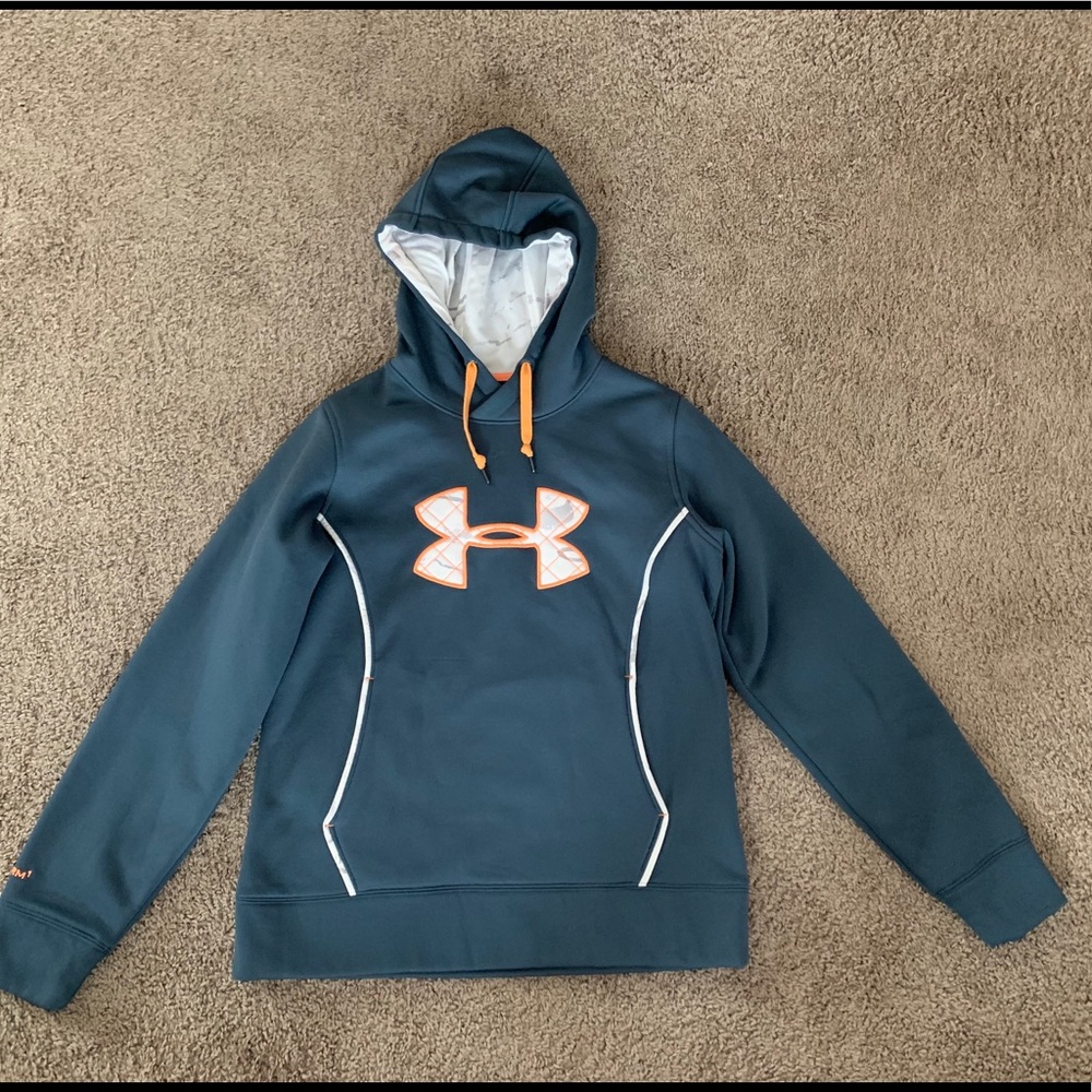 Under armor pullover sweatshirt